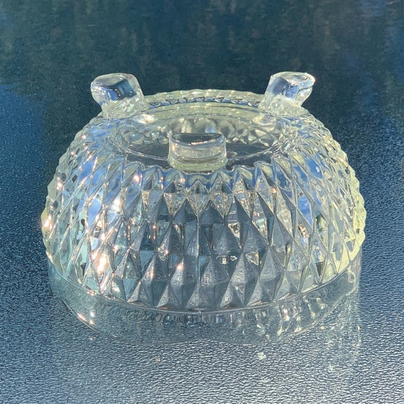 Diamond Point 3-Footed Candy Dish - Picture 5 of 7